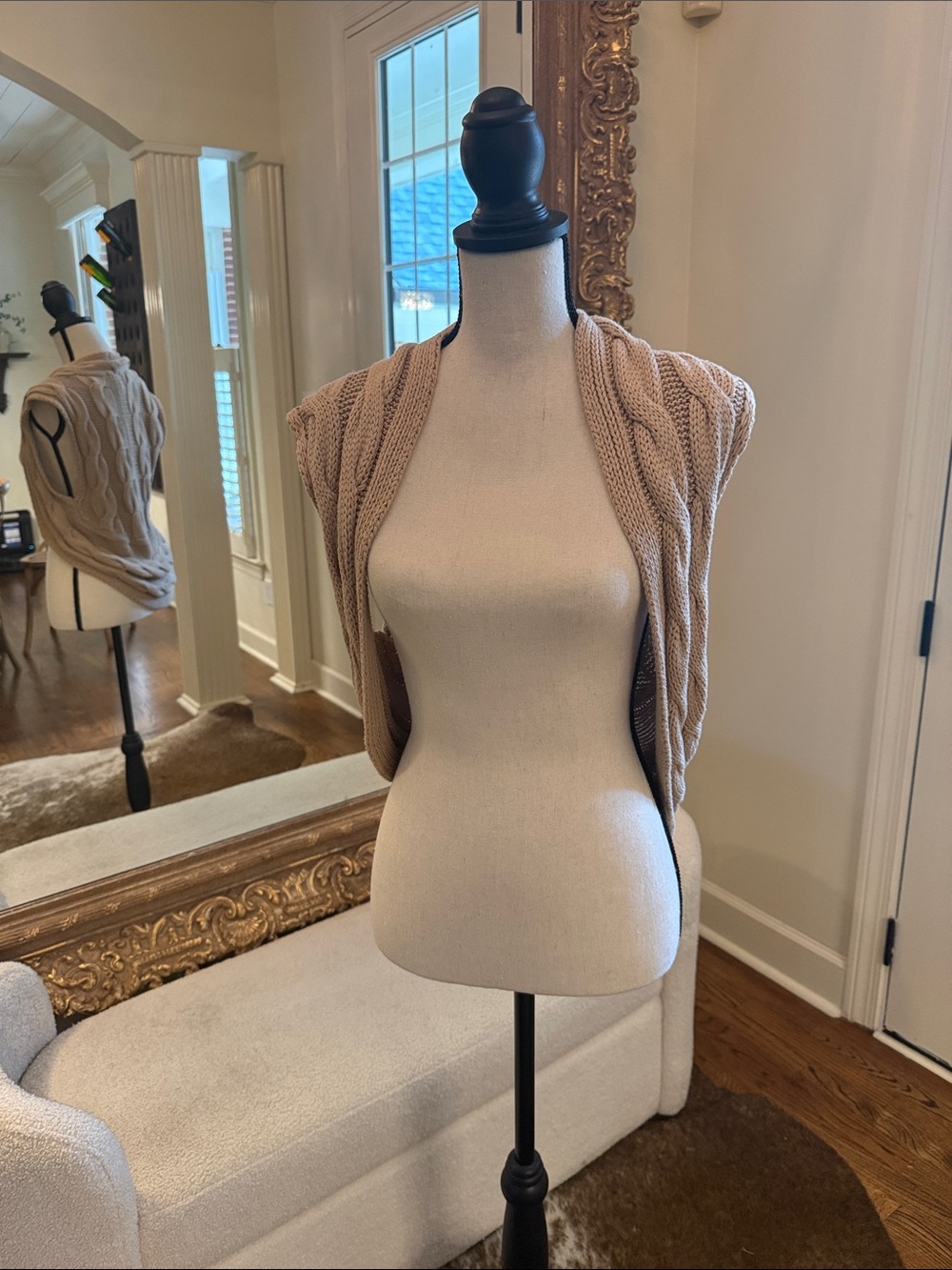 Old Navy Taupe Cable-Knit Open-Front Sweater Shrug